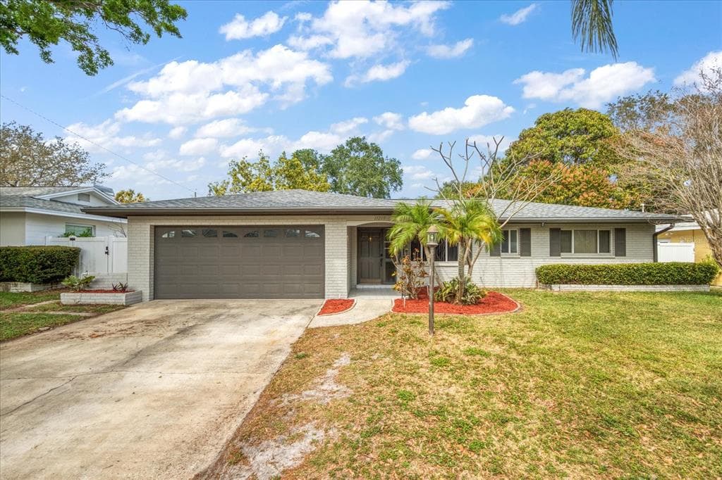11219 66TH TERRACE SEMINOLE, FL 33772