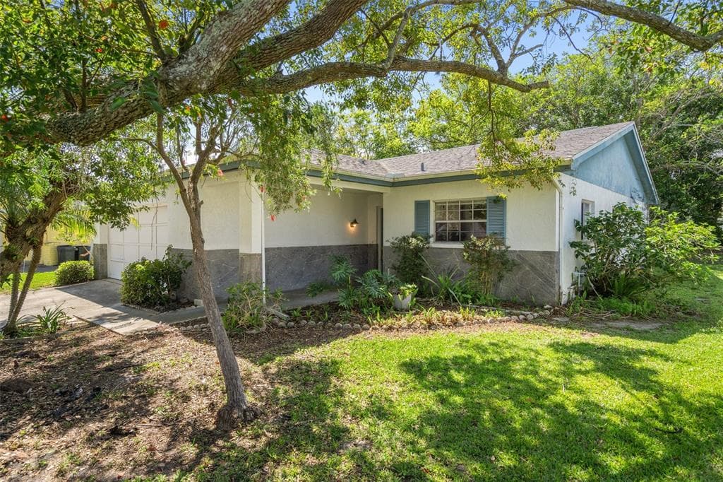 12407 SPANISH MOSS DRIVE HUDSON, FL 34667