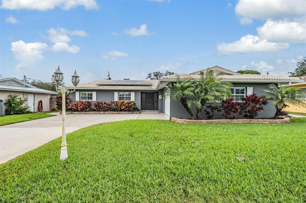 1673 ARBOR DRIVE CLEARWATER, FL 33756