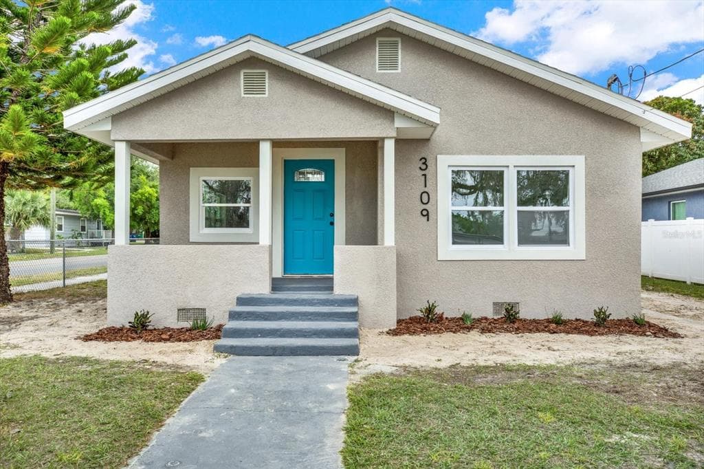 3109 E GIDDENS AVENUE TAMPA, FL 33610