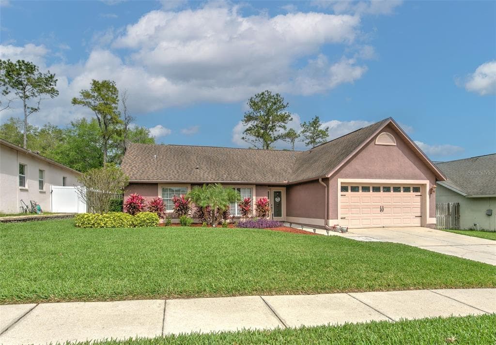 2028 ALAFIA OAKS DRIVE VALRICO, FL 33596