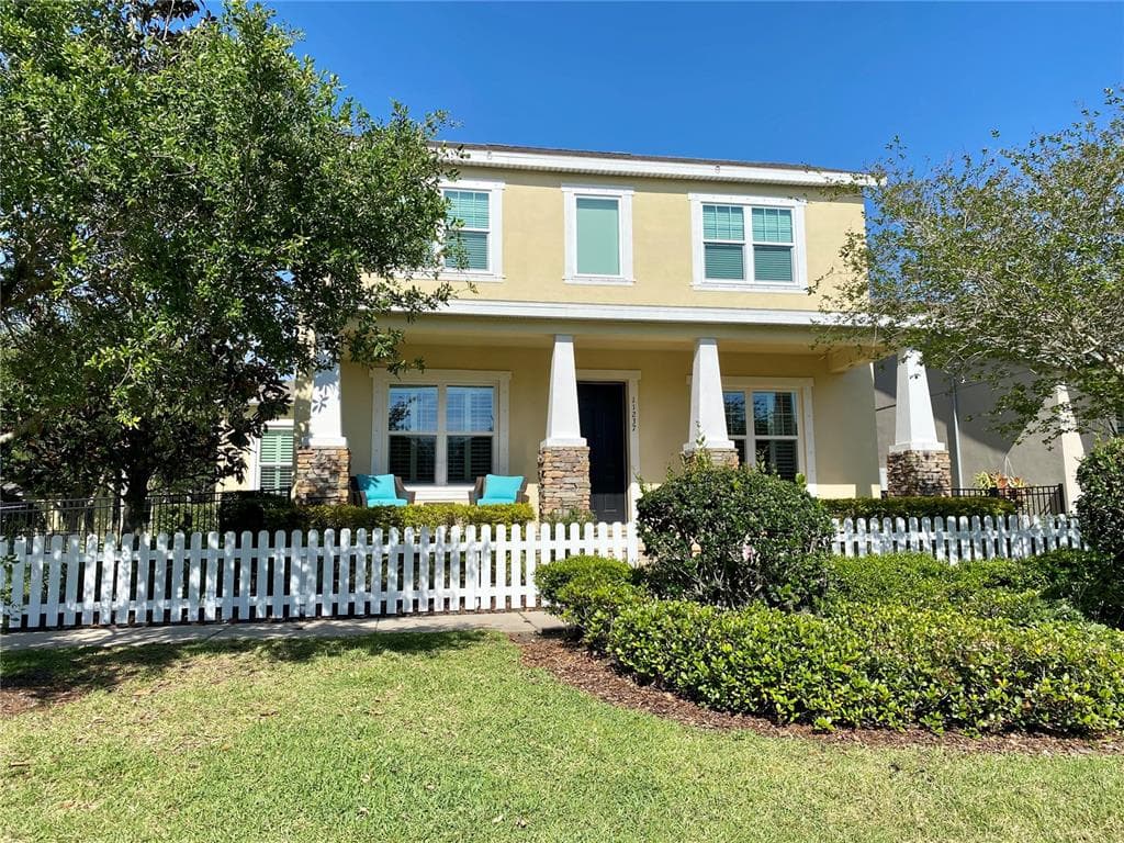 11237 WINTHROP LAKE DRIVE RIVERVIEW, FL 33578