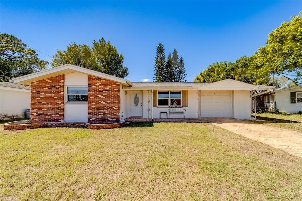 1731 DOUBLOON DRIVE HOLIDAY, FL 34690