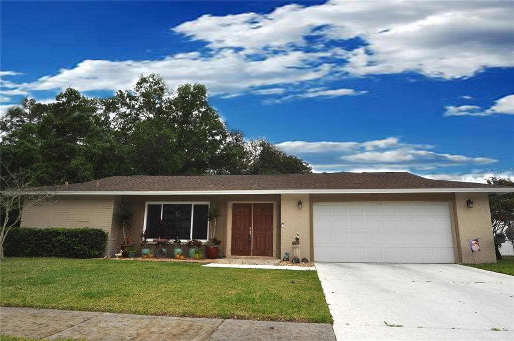 738 HELMSMAN WAY PALM HARBOR, FL 34685