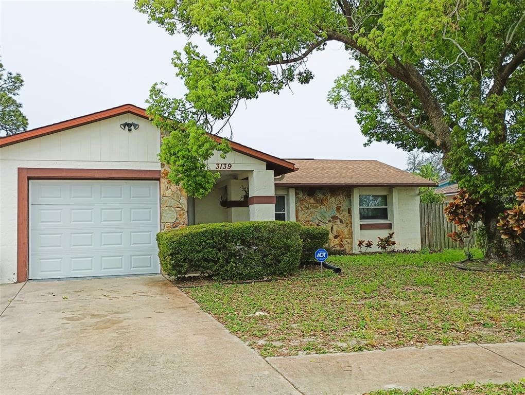 3139 BIGELOW DRIVE HOLIDAY, FL 34691