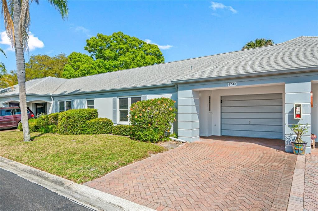 8345 BRENTWOOD ROAD UNIT 8345 SEMINOLE, FL 33777