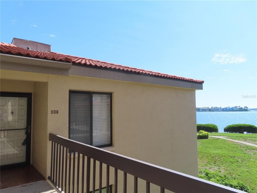 6158 PALMA DEL MAR BOULEVARD S UNIT 208 ST PETERSBURG, FL 33715