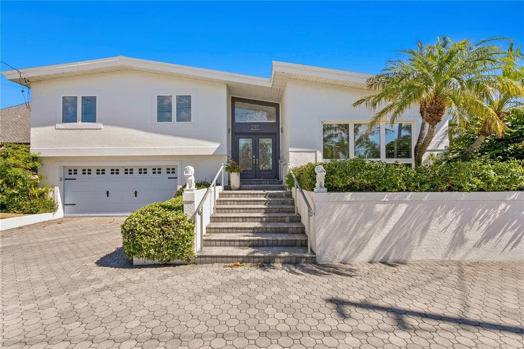 241 N TESSIER DRIVE ST PETE BEACH, FL 33706