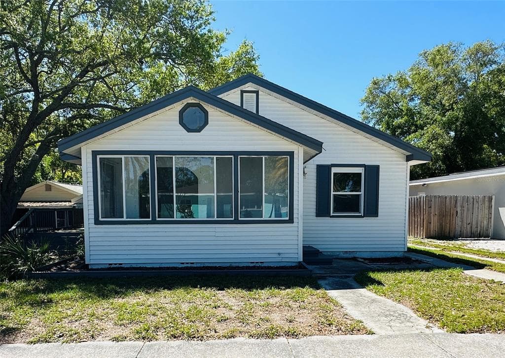 1225 BERMUDA STREET CLEARWATER, FL 33755
