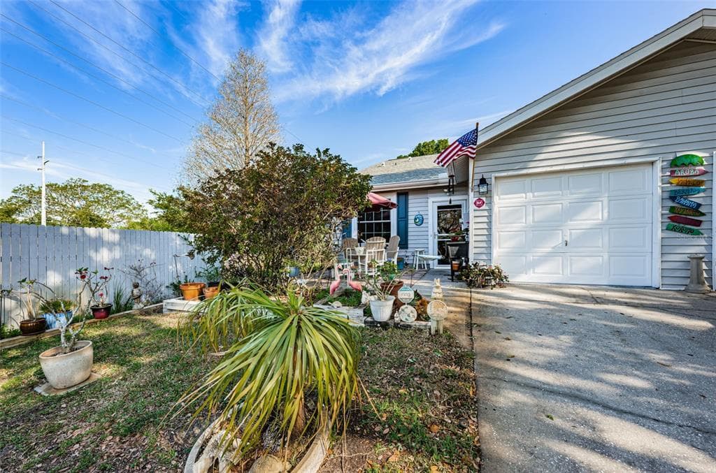 39650 US HIGHWAY 19 N UNIT 1611 TARPON SPRINGS, FL 34689
