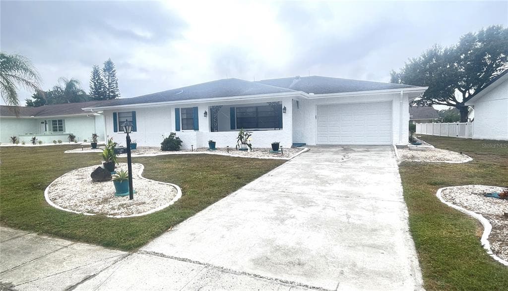 1510 FORT DUQUESNA DRIVE SUN CITY CENTER, FL 33573