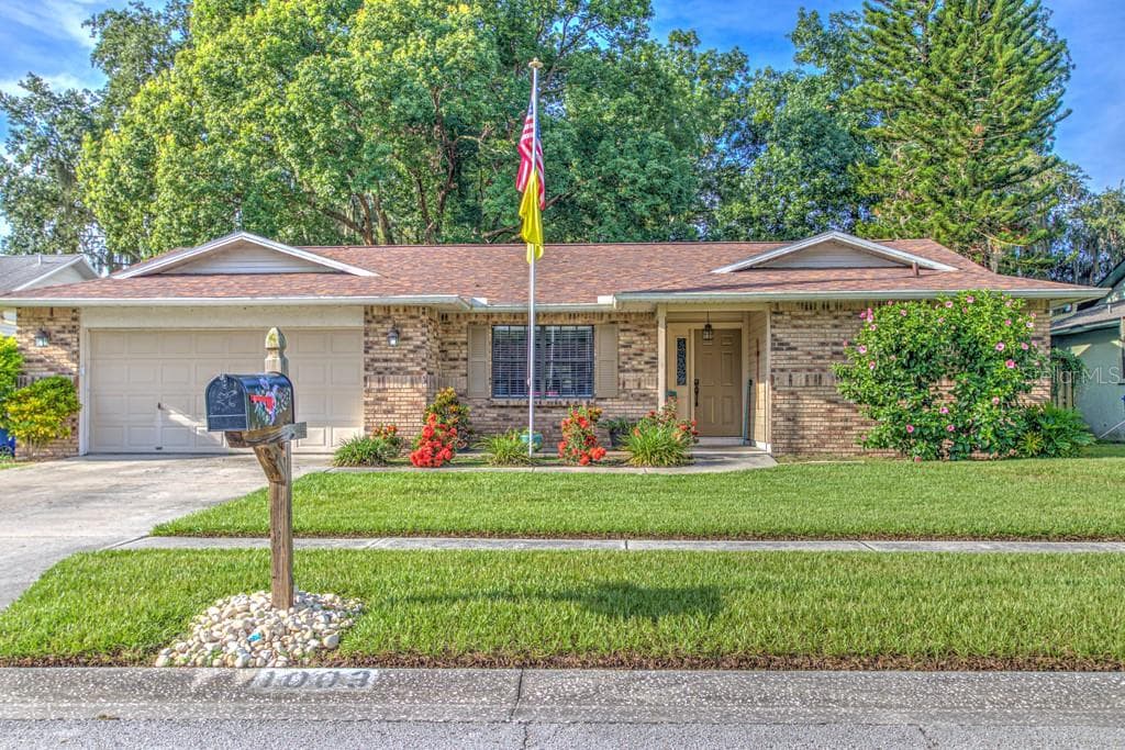 1003 MALLOW WAY BRANDON, FL 33510