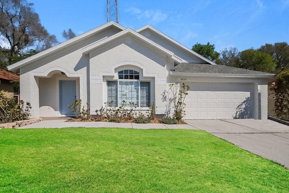 8839 CYPRESS HAMMOCK DRIVE TAMPA, FL 33614