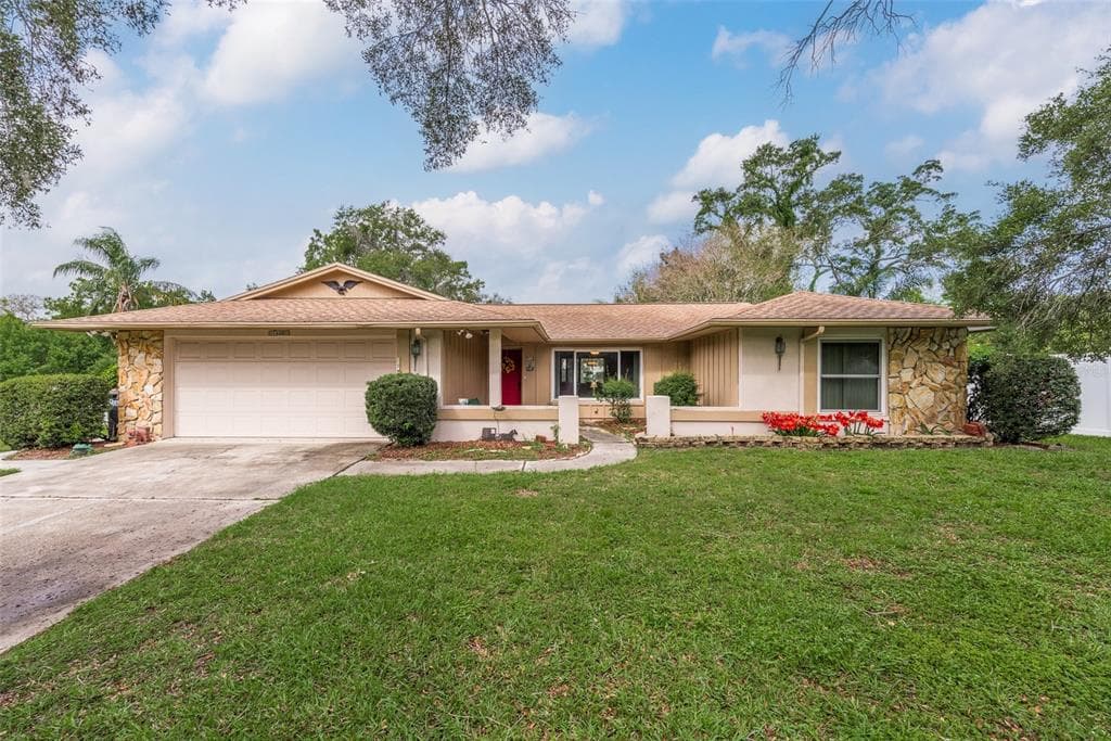 1600 PINE PLACE CLEARWATER, FL 33755