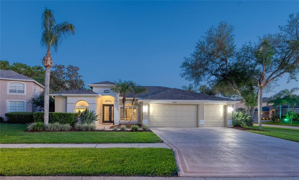 15901 LAHINCH CIRCLE ODESSA, FL 33556