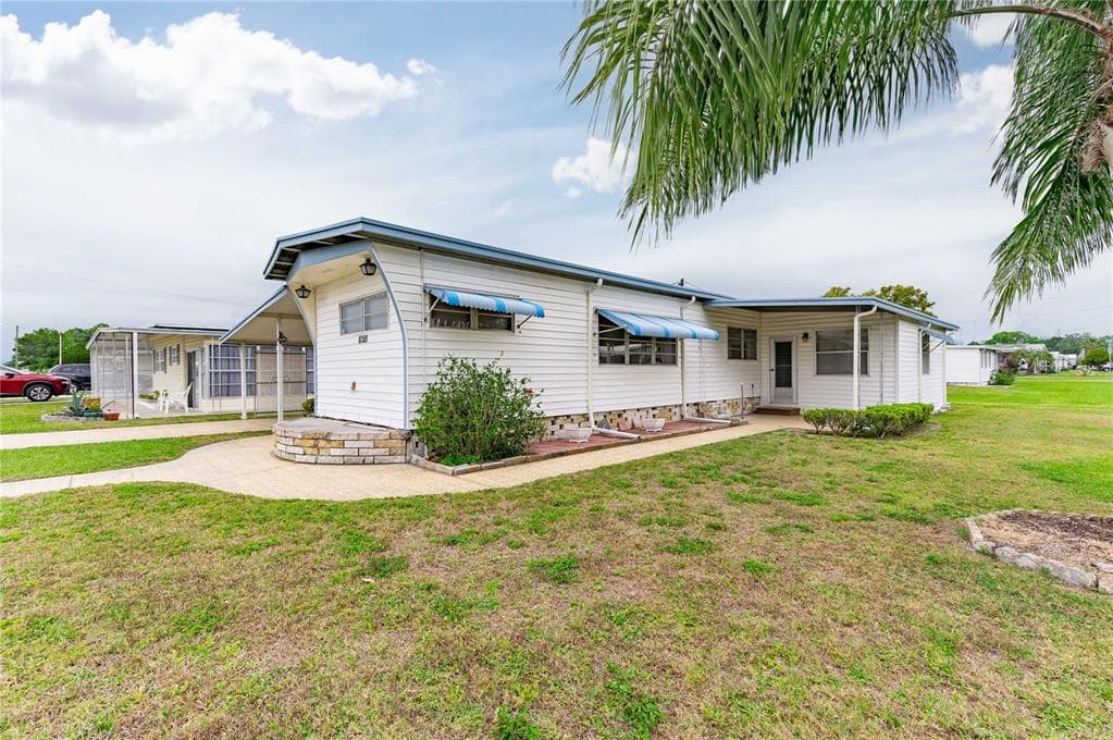 37321 BEVERLY AVENUE ZEPHYRHILLS, FL 33542