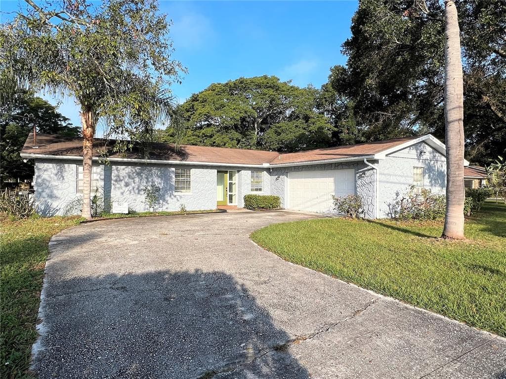 7206 PAT BOULEVARD TAMPA, FL 33615