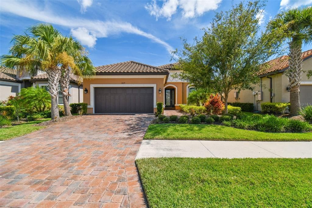 8619 GRAND ALBERATO ROAD TAMPA, FL 33647