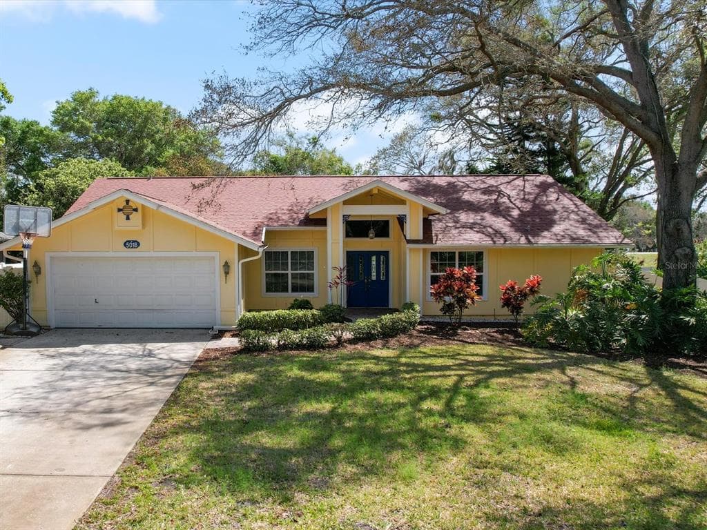 5018 PARRISH LANE SAFETY HARBOR, FL 34695