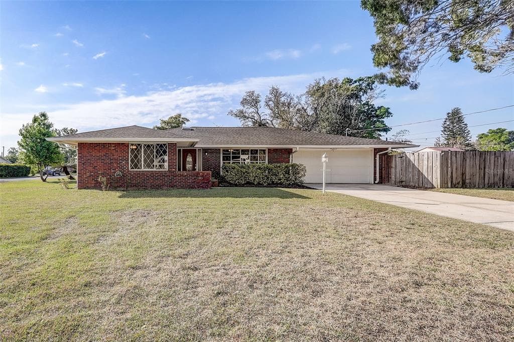 7612 DELPHIA STREET ORLANDO, FL 32807