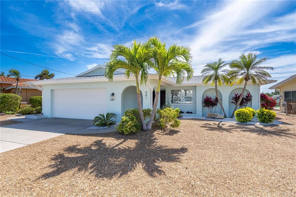 481 HARBOR DRIVE N