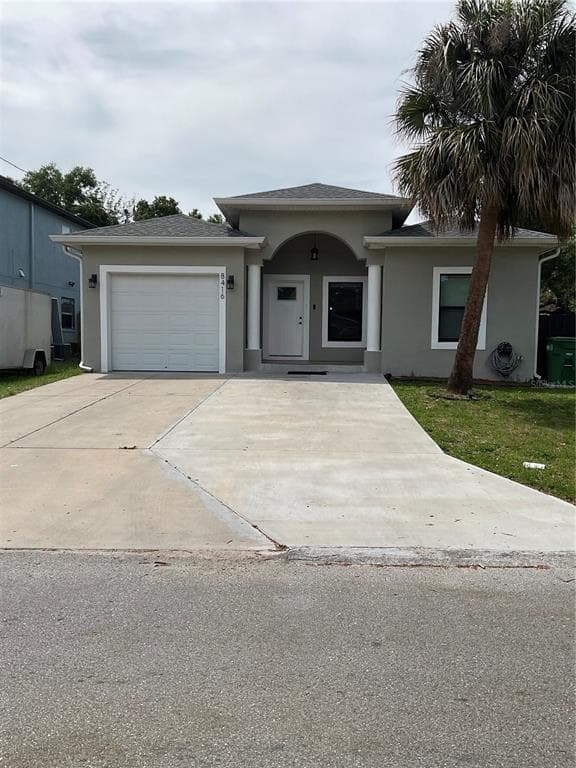 8416 N DIXON AVENUE TAMPA, FL 33604