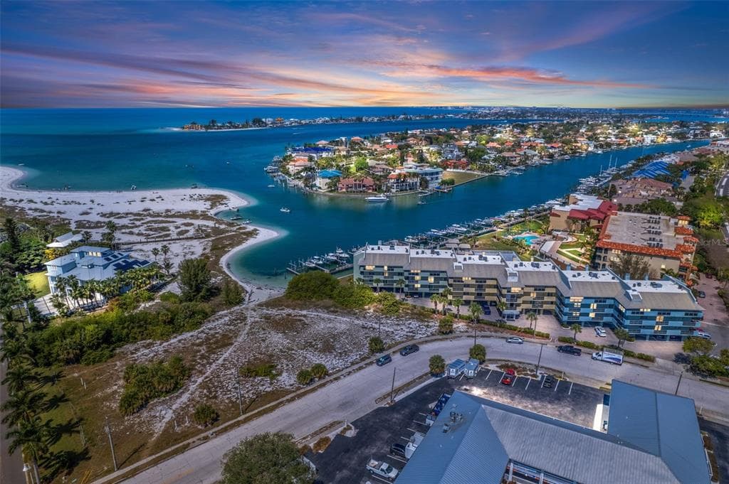 1100 PINELLAS BAYWAY S UNIT L3 TIERRA VERDE, FL 33715