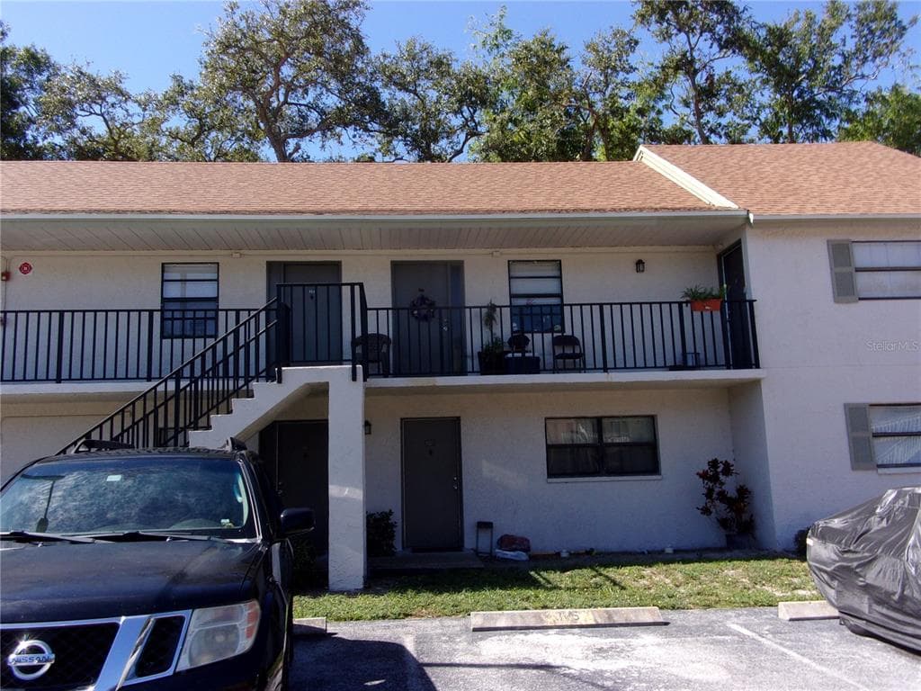 2142 BRADFORD STREET UNIT 325 CLEARWATER, FL 33760