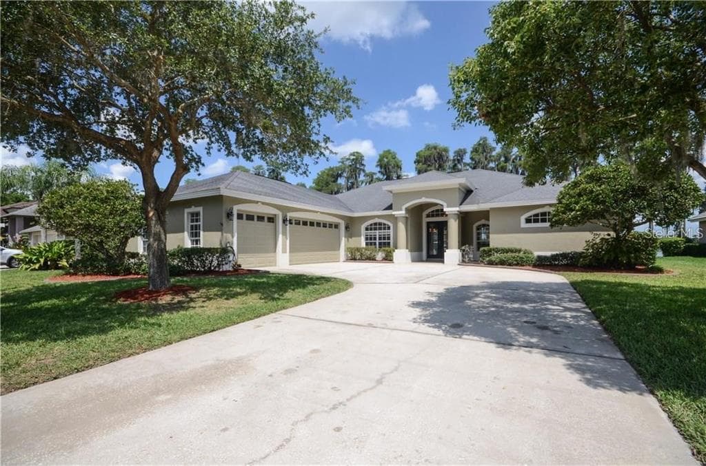 19622 LAKE OSCEOLA LANE ODESSA, FL 33556