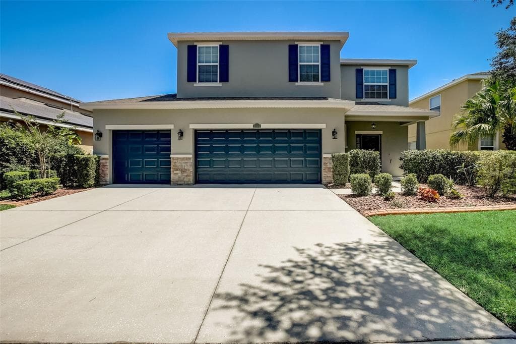 2330 LIVORNO WAY LAND O LAKES, FL 34639