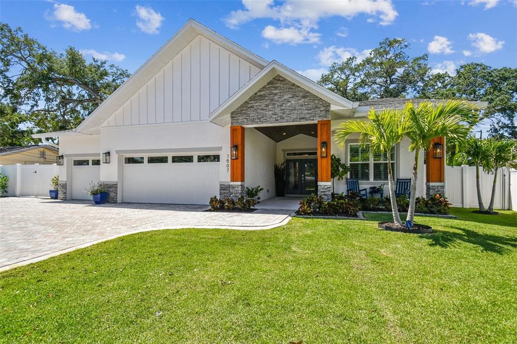 1507 S CLARK AVENUE TAMPA, FL 33629