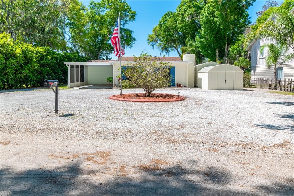 1531 LAKE COMO DRIVE LUTZ, FL 33558