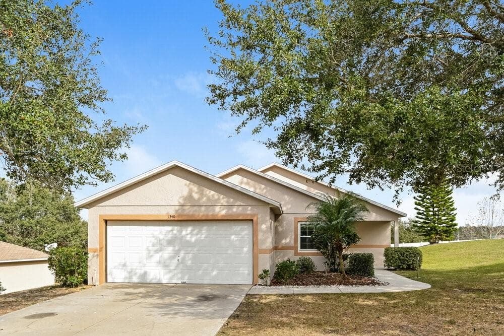 1340 WILLOW CREST DRIVE CLERMONT, FL 34711