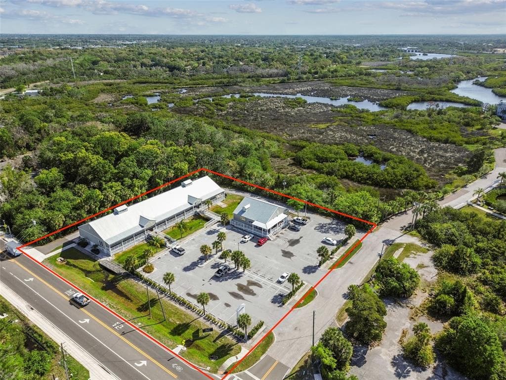 1208 N PINELLAS AVE TARPON SPRINGS, FL 34689