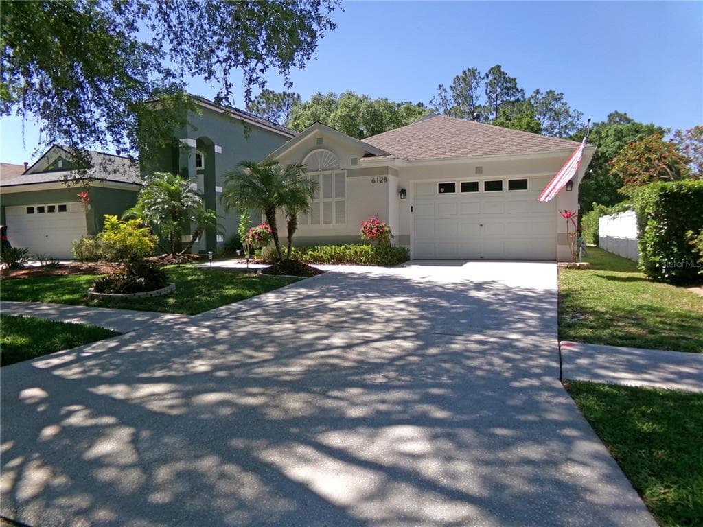 6128 KITERIDGE DRIVE LITHIA, FL 33547
