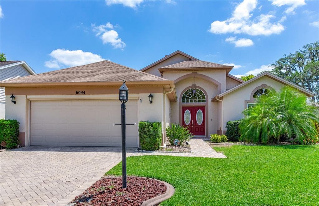 6044 COUNTRY RIDGE LANE NEW PORT RICHEY, FL 34655