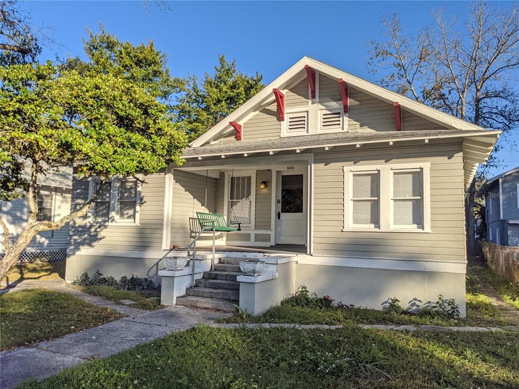 304 E HANNA AVENUE UNIT A TAMPA, FL 33604