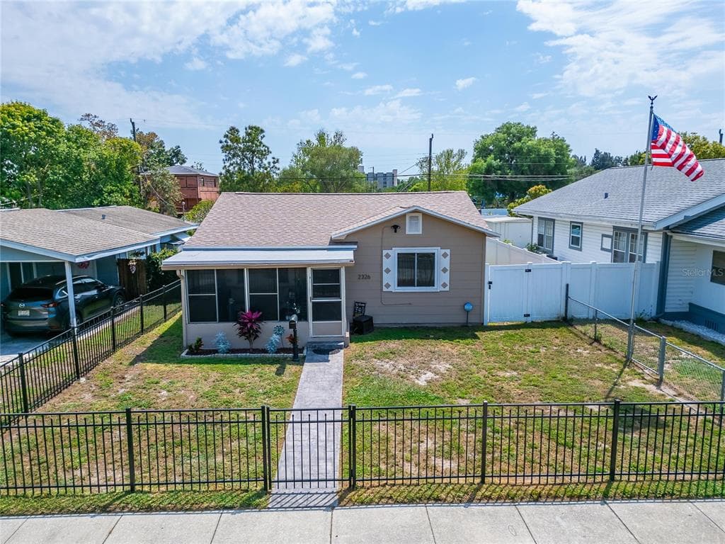 2326 14TH AVENUE N ST PETERSBURG, FL 33713