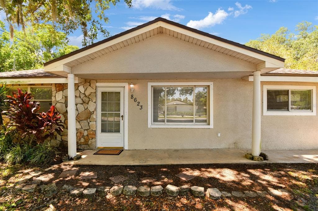 8623 PARKWAY CIRCLE RIVERVIEW, FL 33569