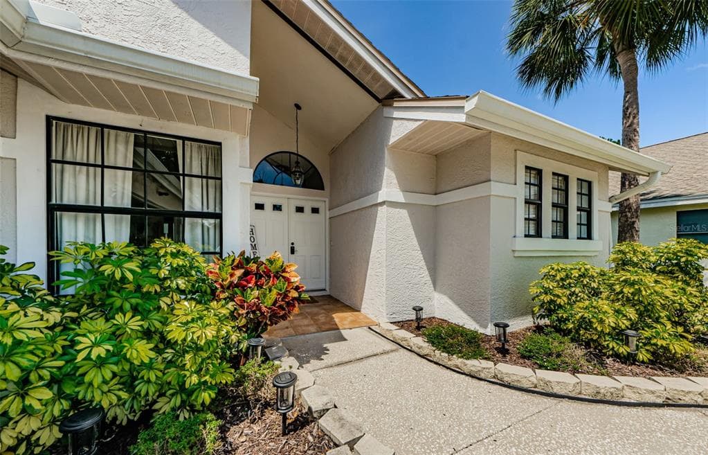 764 CRESTRIDGE DRIVE TARPON SPRINGS, FL 34688