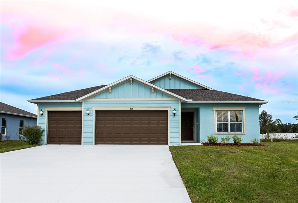 445 GRANT BOULEVARD LEHIGH ACRES, FL 33974