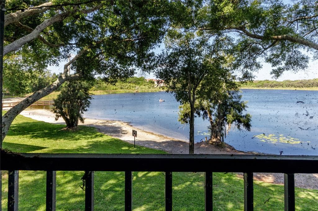 2050 LAKEVIEW DRIVE UNIT 201 CLEARWATER, FL 33763