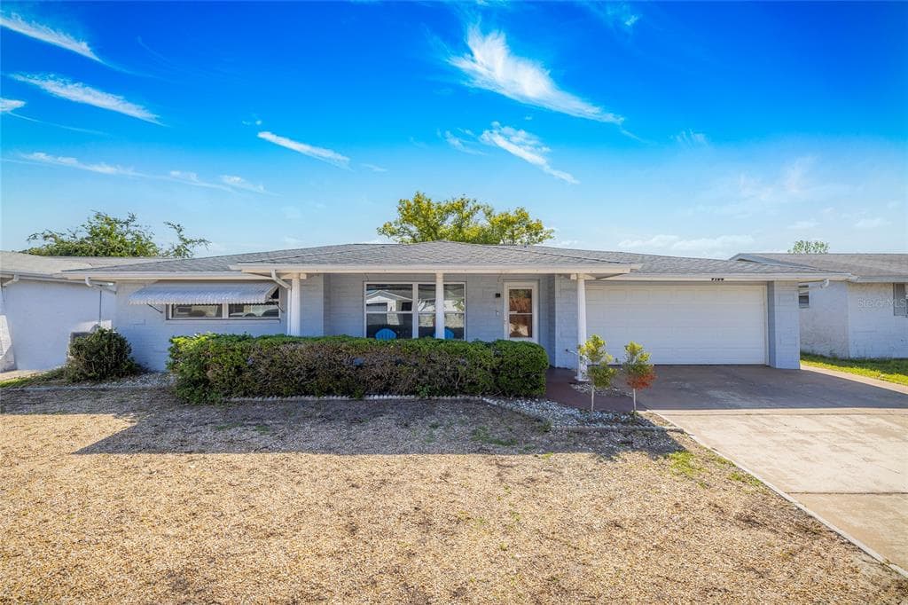 9104 STERLING LANE PORT RICHEY, FL 34668