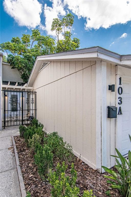 103 E DAVIS BOULEVARD UNIT A TAMPA, FL 33606