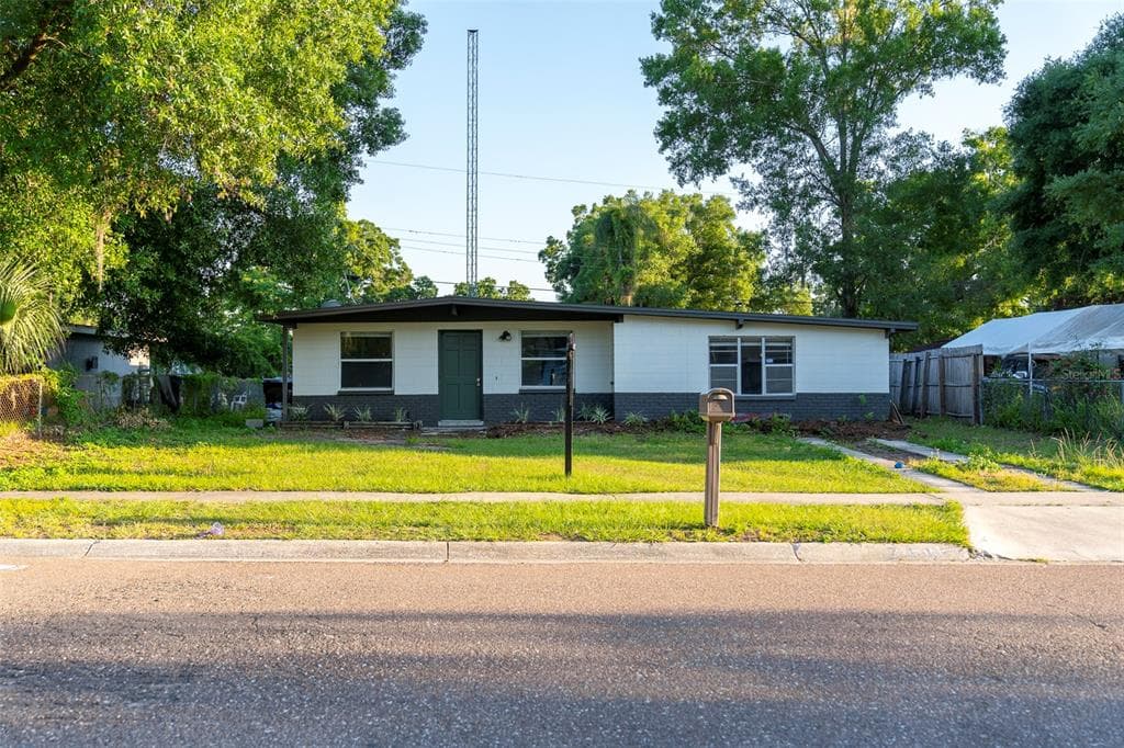 711 WESTBROOK AVENUE