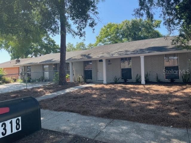 8318 ELKWOOD LANE TAMPA, FL 33615