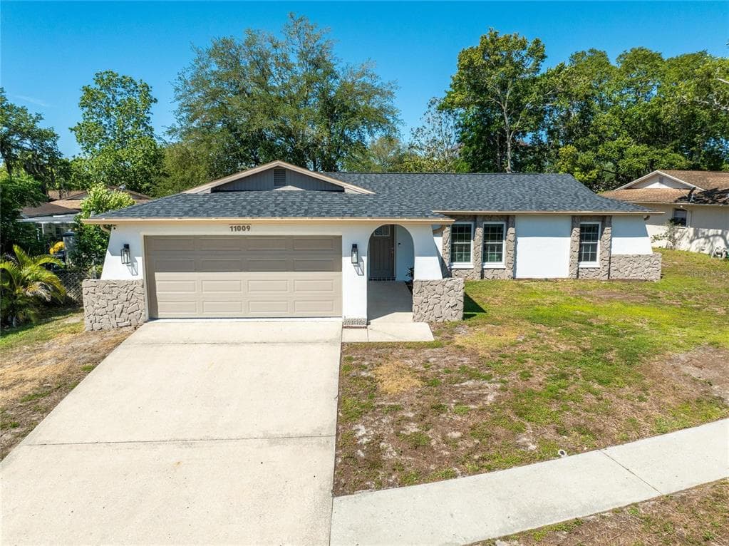 11009 SALT TREE DRIVE PORT RICHEY, FL 34668