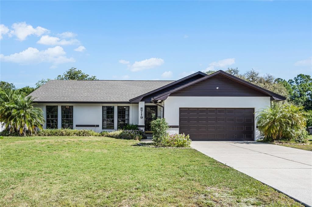 8719 PLANTATION RIDGE BOULEVARD LAKELAND, FL 33809