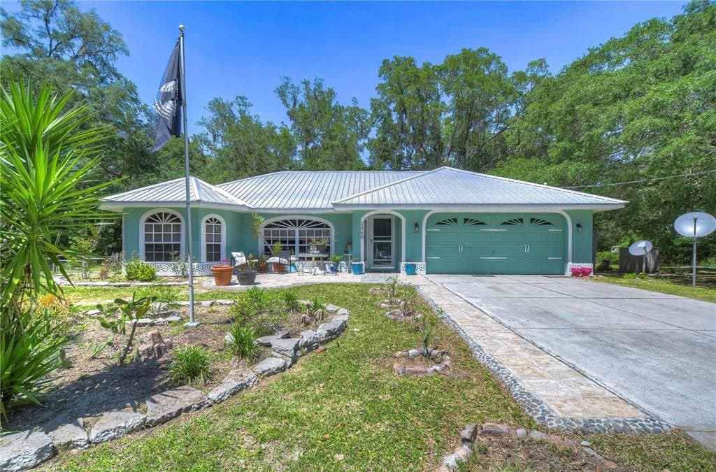2860 CR 610 BUSHNELL, FL 33513