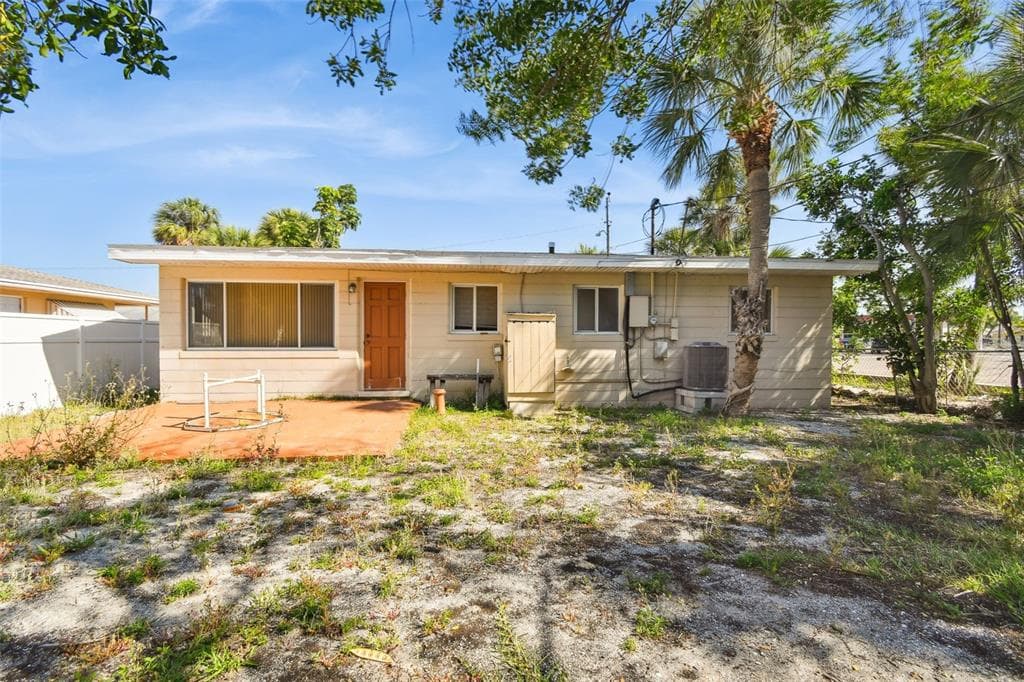 361 82ND AVENUE ST PETE BEACH, FL 33706